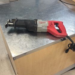 Milwaukee  Corded Reciprocating Saw 