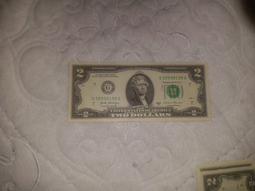 Currency 2 DOLLAR Bills With The Follow Serial Number G(contact info removed)0A TO G(contact info removed)0A