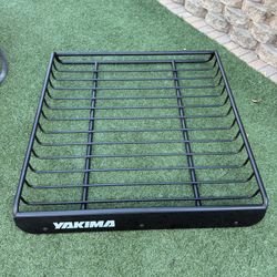 Yakima MegaWarrior Cargo Basket 