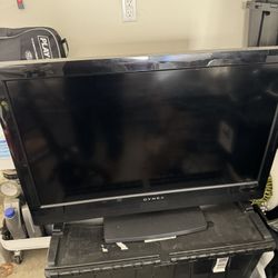 32” TV