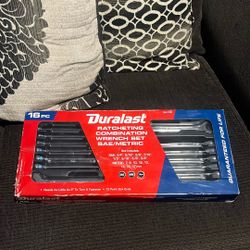 Ratcheting Combination Wrench Set 