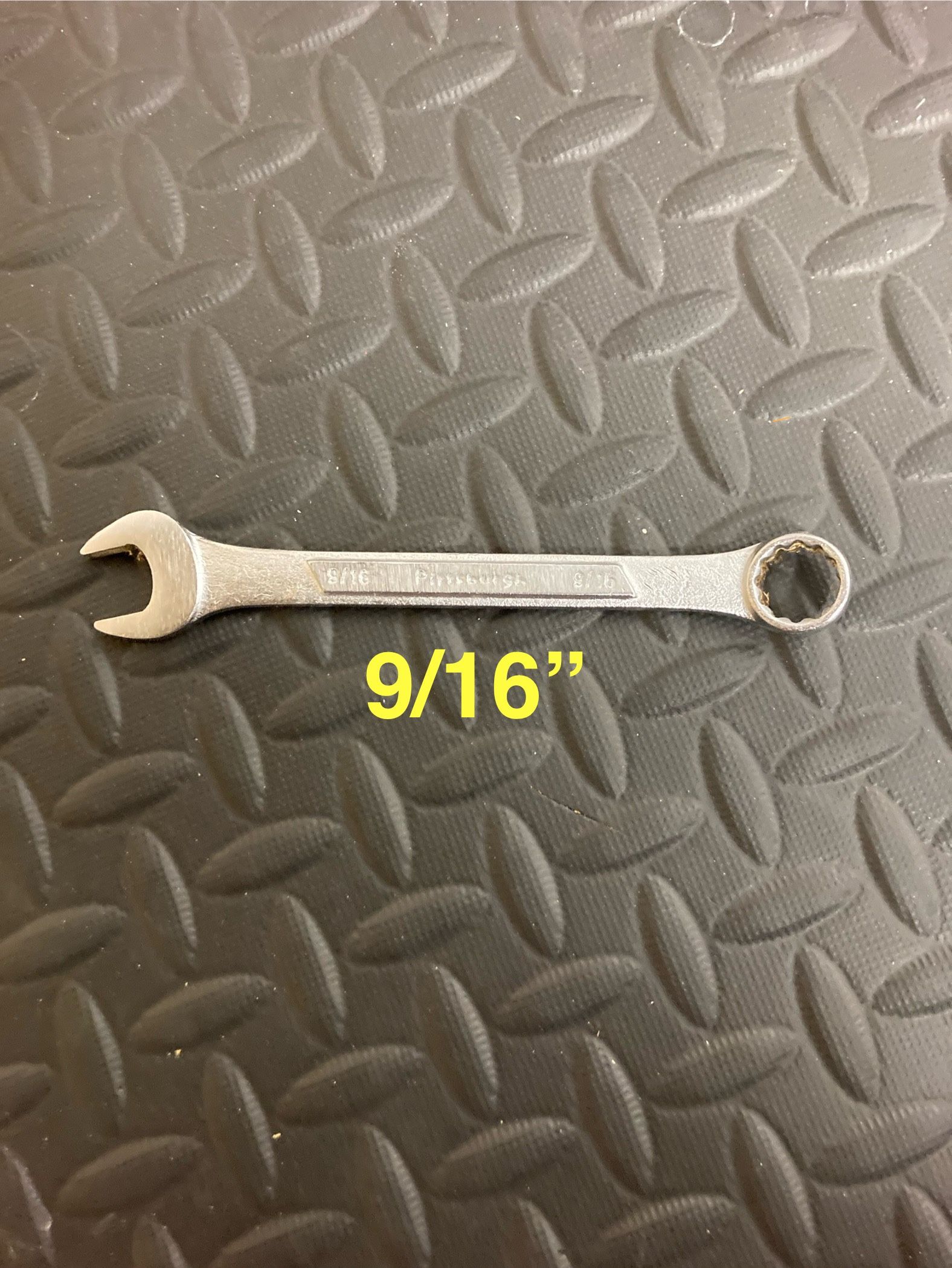 9/16” Open And Box Wrench