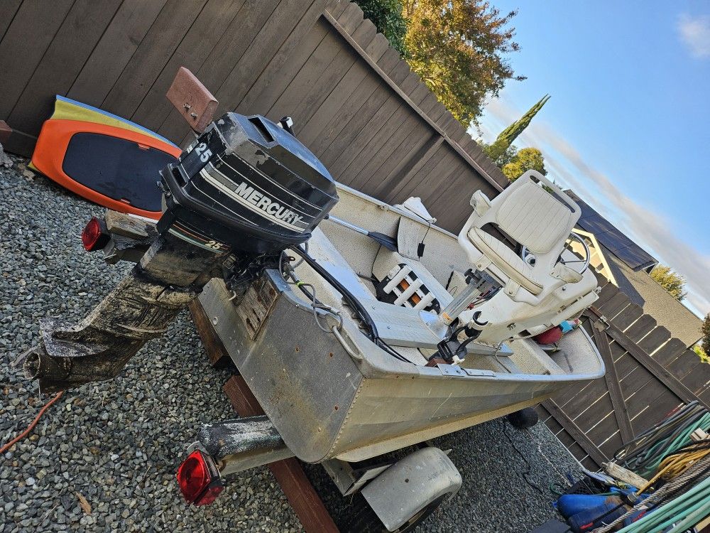 Aluminum Boat 14ft With Center Console Drive