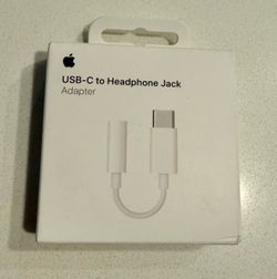 Apple USB-C to Headphone Jack Adapter - Brand New