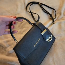 Mini Black Michael Kors Purse