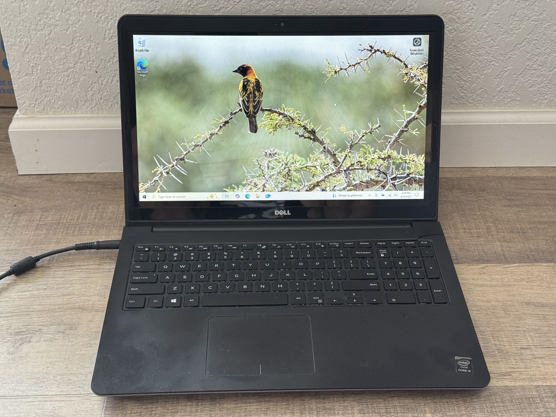 Dell Inspiron 15 Laptop Computer with Intel core i5