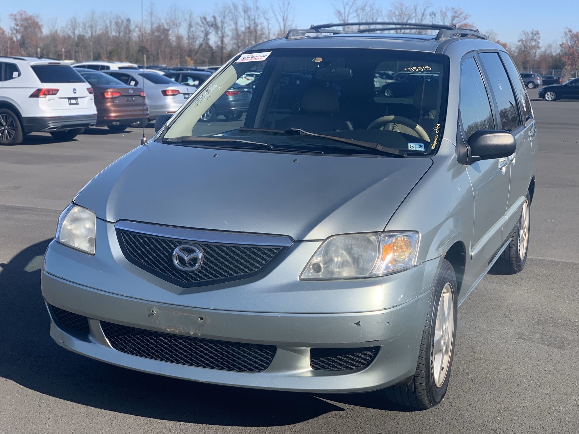 2003 Mazda MPV