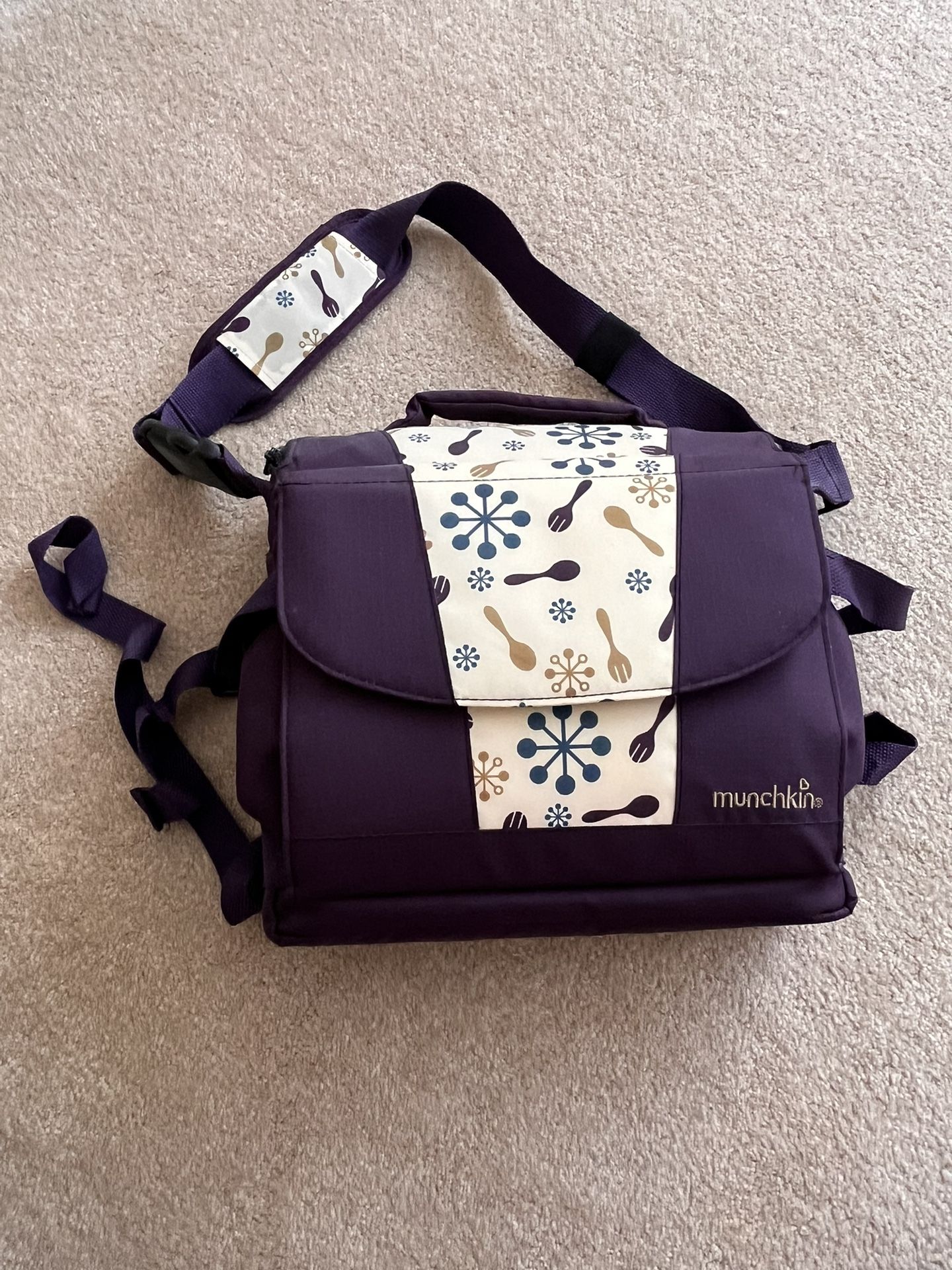 Munchkin Portable Booster Seat