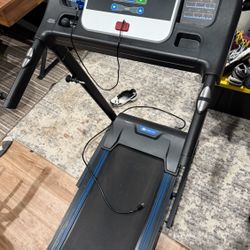 Treadmill 