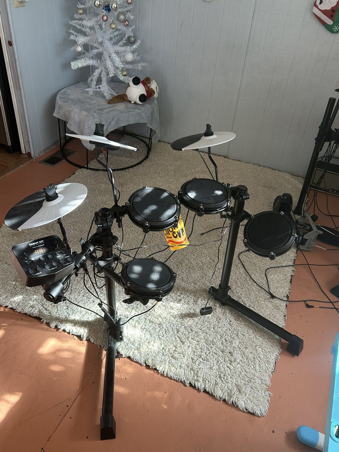 DEBUT Drum Kit 