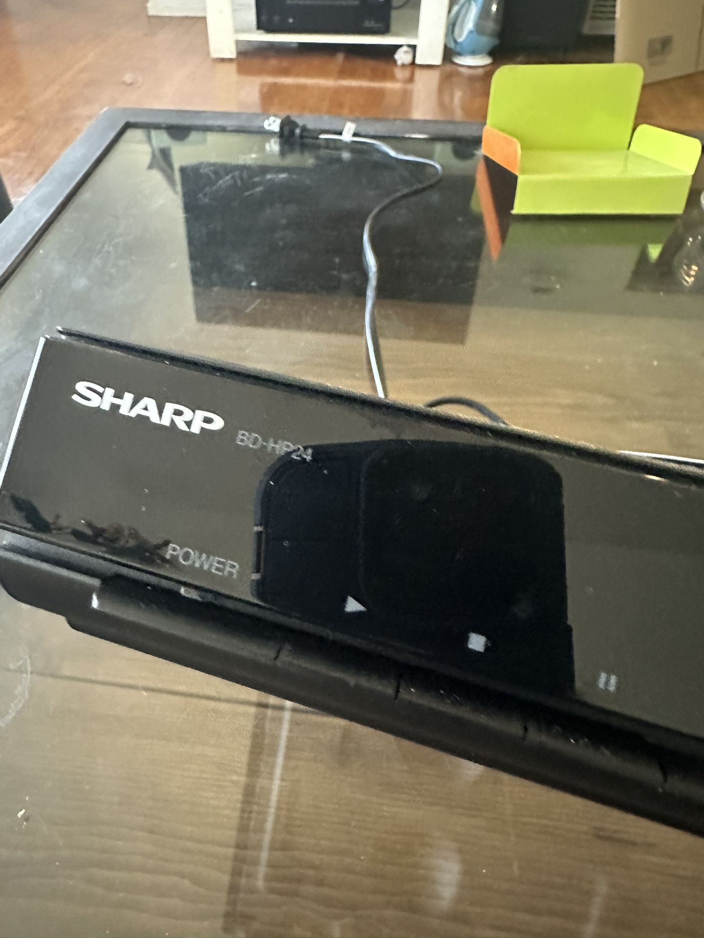 SHARP BD-HP24 Blu-Ray Player