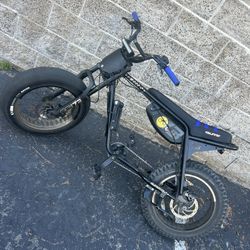 Super73 ZX SE 2025 - Upgraded Brakes - 1,500 Miles - Warranty Included