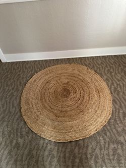 5’ Circle Jute Rug