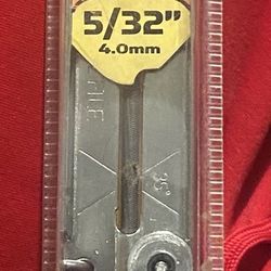 Chainsaw File and Guide