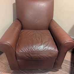 Leather Lounge Chairs 