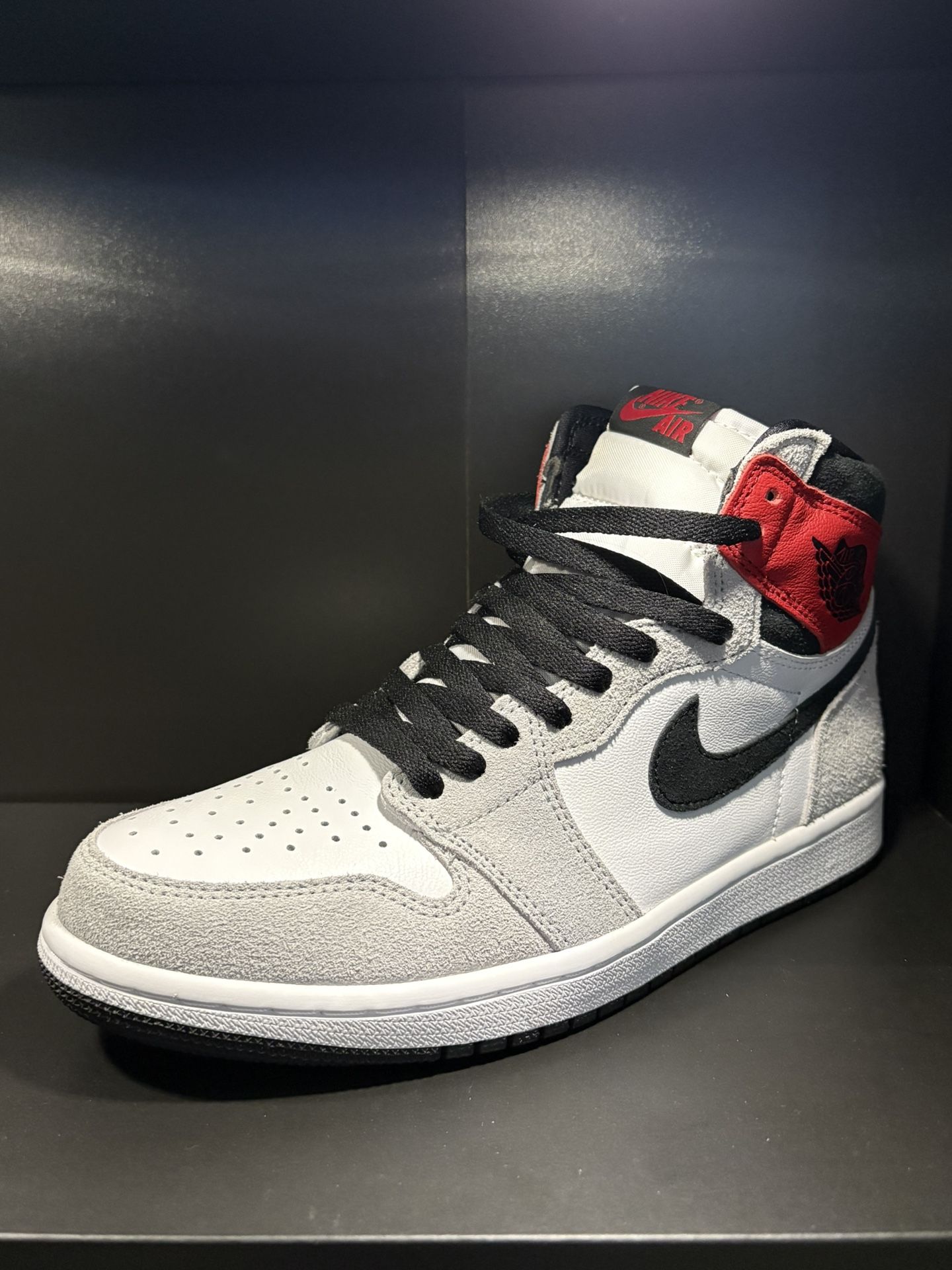 Jordan 1 Light Grey Size 9 Never Worn