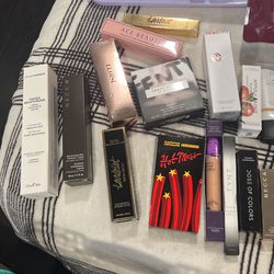 Authentic Make Up