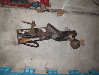 Tow ball and shaft