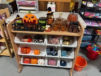 Fall & Halloween Decorations
