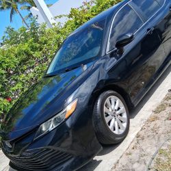 Toyota Camry 2018
