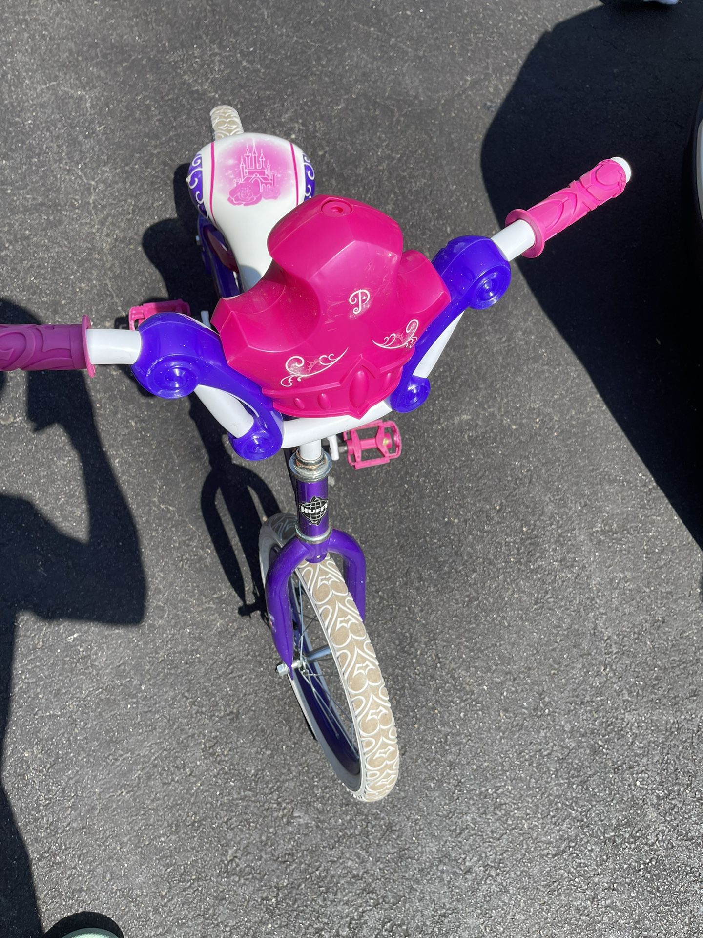 Girls Bike With Bubbles 