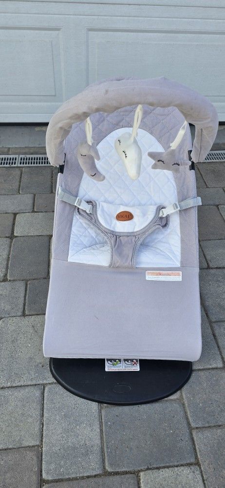 ortable Baby Bouncer Seat for Babies 0-18 Months