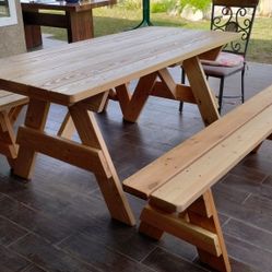 Custom Made Picnic Tables. 