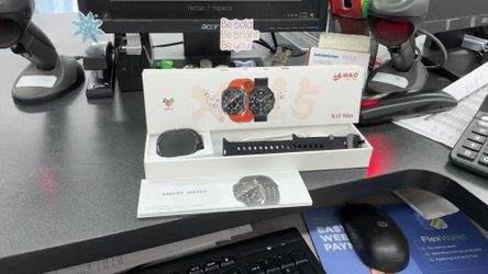 W&O Little star X15 Max smartwatch featuring a black case and a separate silicone band