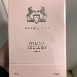 Delina Exclusif