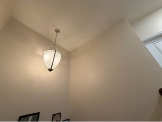 Free entry way/stairwell light