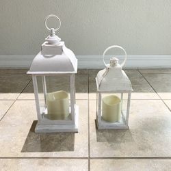 Set of two white lanterns