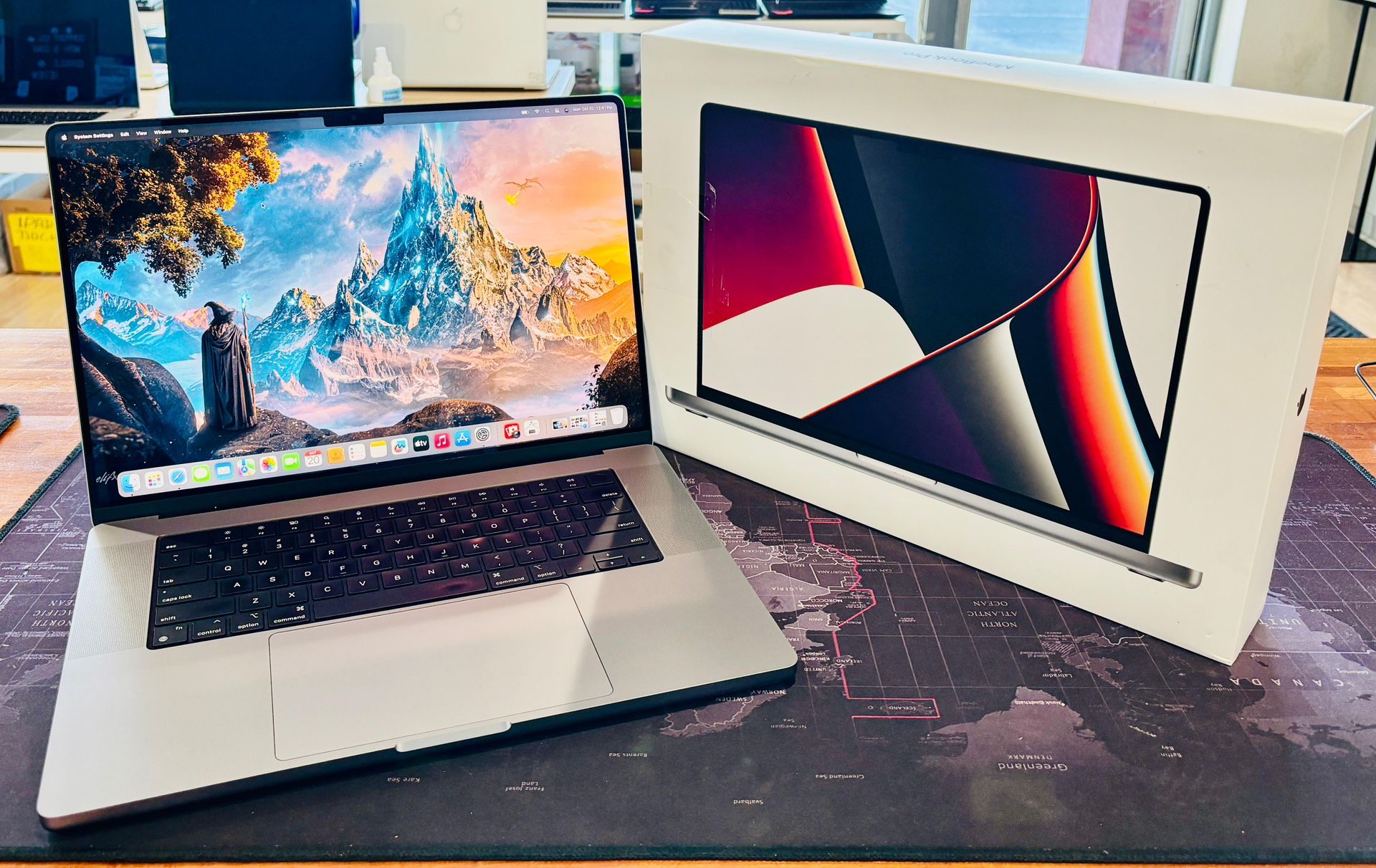 Apple MacBook Pro 16” M1 MAX 32GB RAM 2TB IN BOX Fully Functional