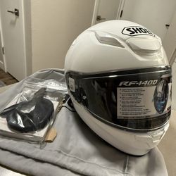 BRAND NEW SHOEI RF-1400 Size Large $400
