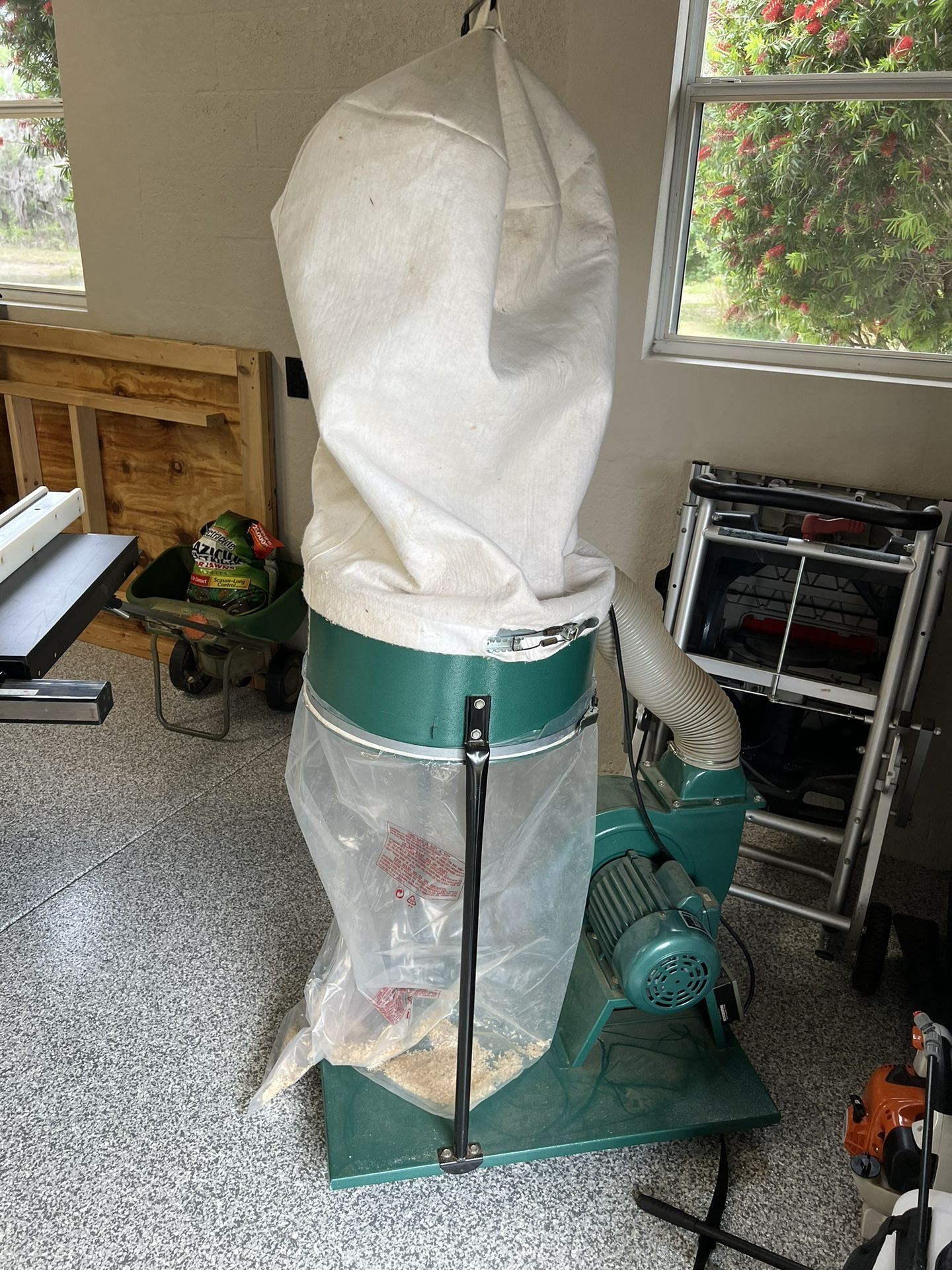 Grizzly 2HP Dust Collector