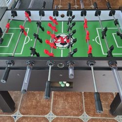 Warrior professional foosball table