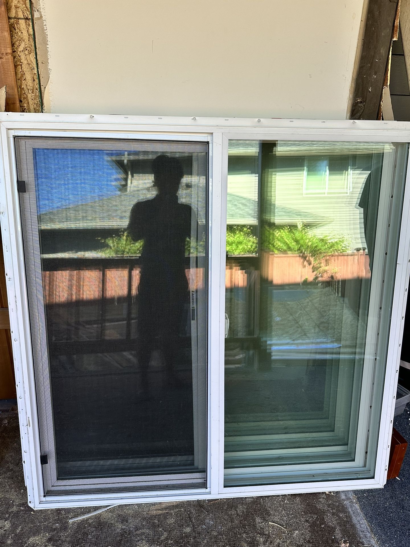 Vinyl Sliding Windows