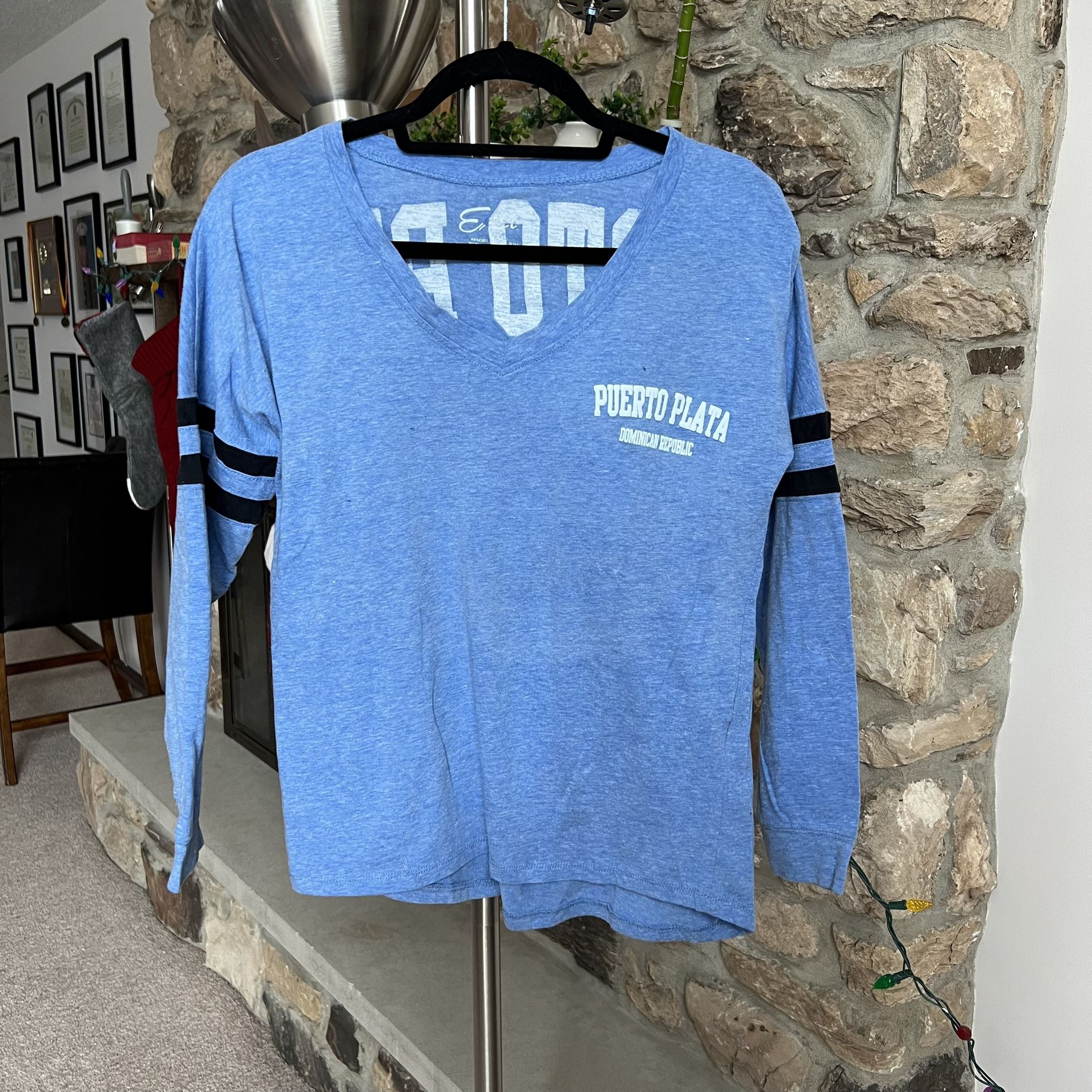 Puerto Plata Dominican Republic V-Neck Pull over Tee