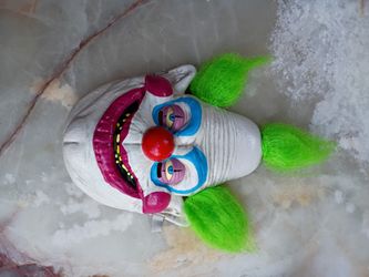 Killer Clowns Vintage Mask
