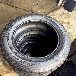 Used Michelin Energy Saver All Season Tires 