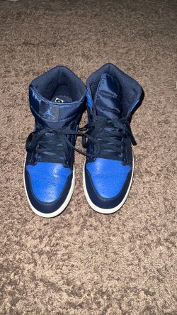 Jordan Retro 1 Mid