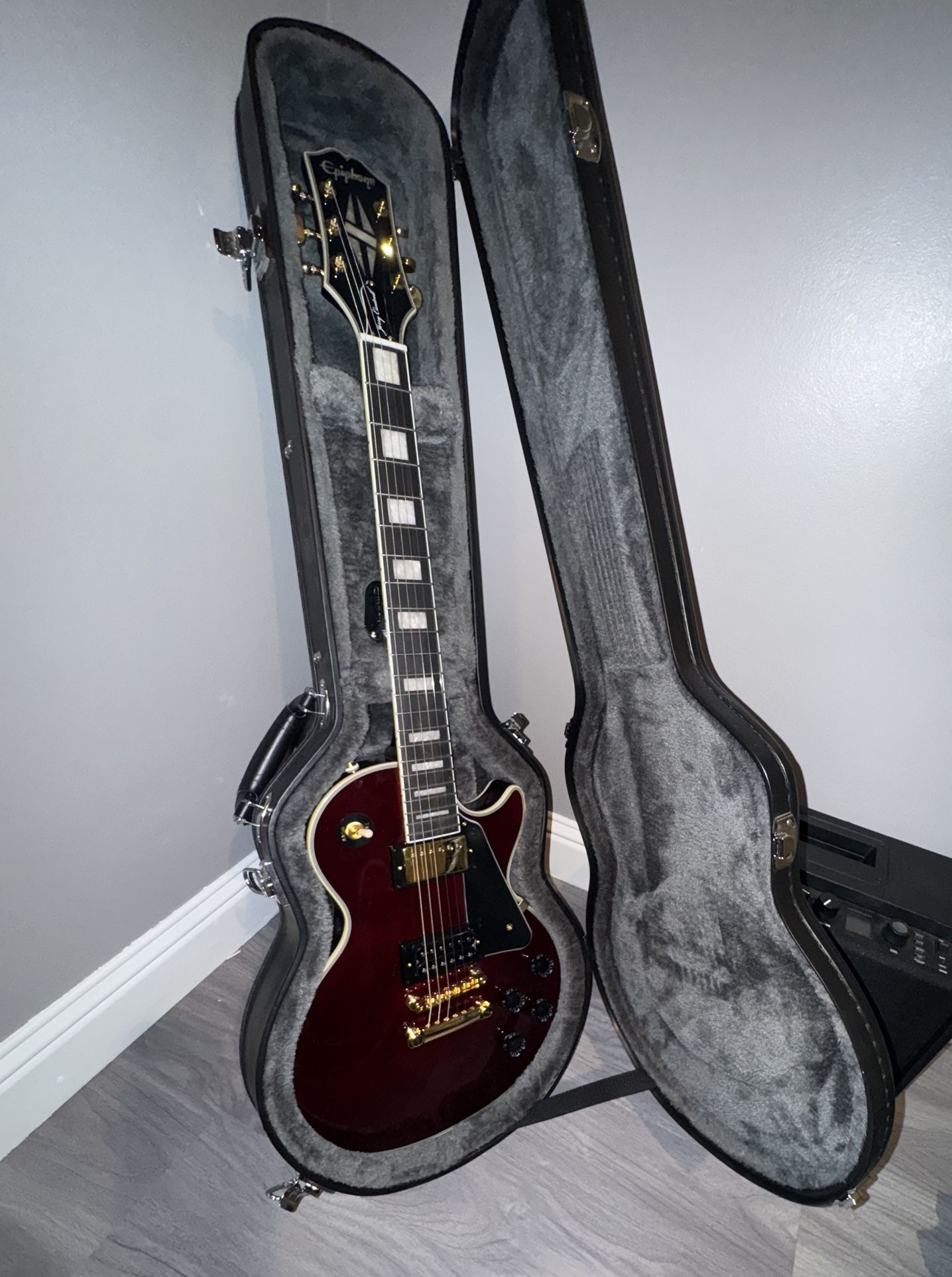 Jerry Cantrell Epiphone