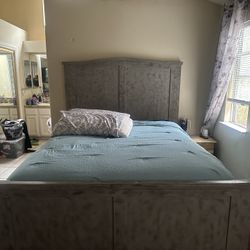 Queen Bedroom set
