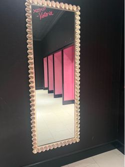 Victoria secret mirrors