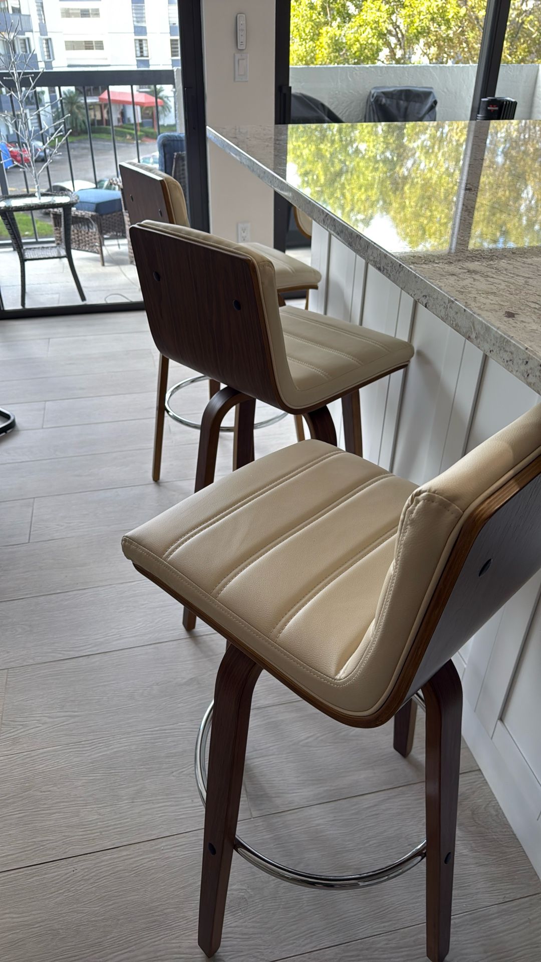 5 , Island Bar Stools Light Beige  