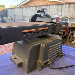 Mini Laythe (Jet), Air Compressor/Air Hose (Makita), Belt Disc Sander (Craftsman)