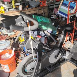 NordicTrack S22i Commercial Studio Cycle