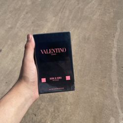 VALENTINO INTENSE