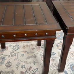 2 side tables