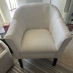 2 white armchair