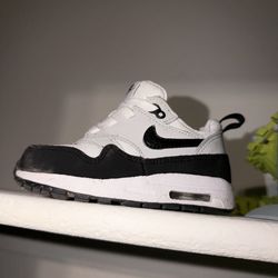 Nike 6c shoes toddler